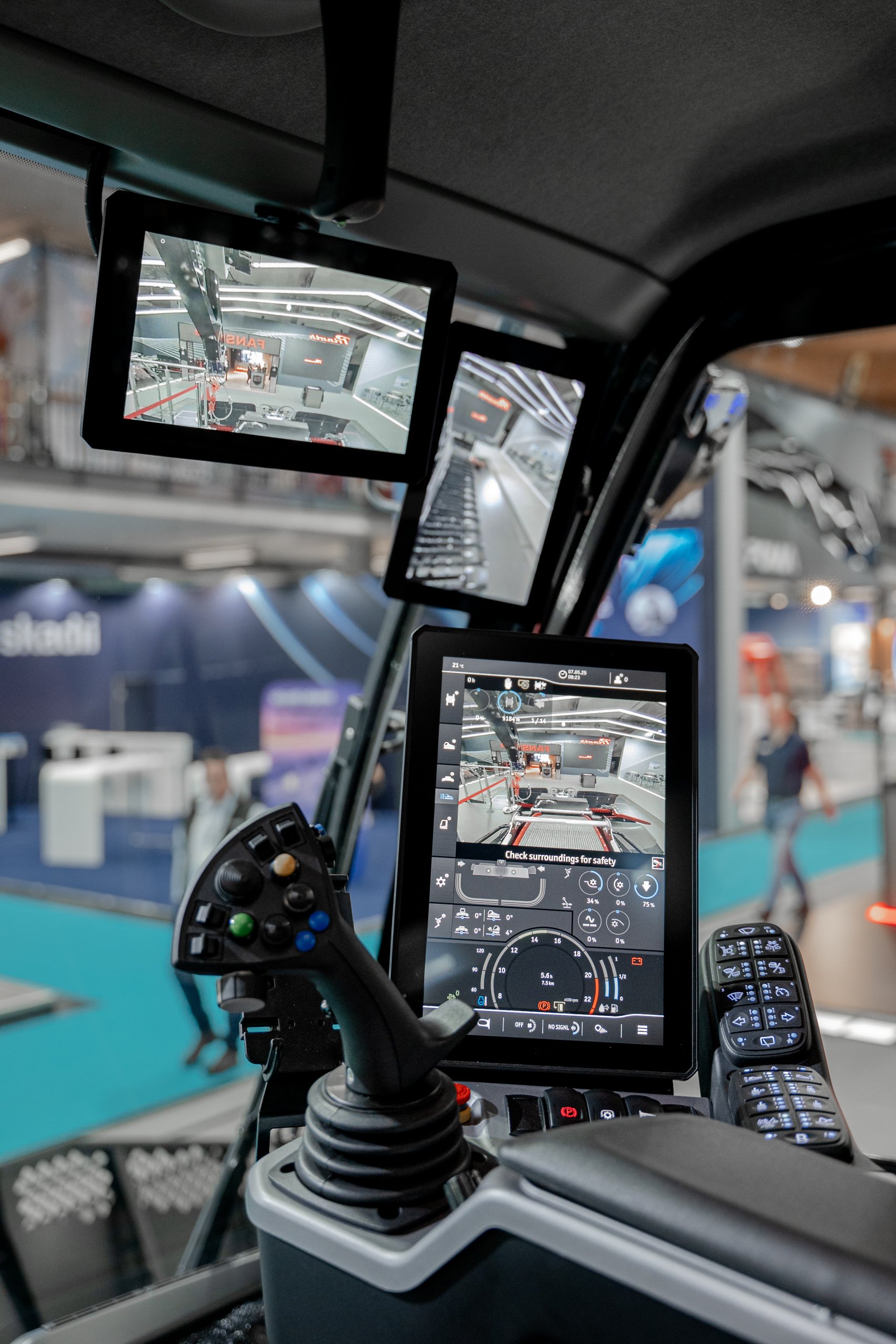 Interalpin 2025: Prinoth's innovative solutions impress Interalpin 2025: Prinoth's innovative solutions impress