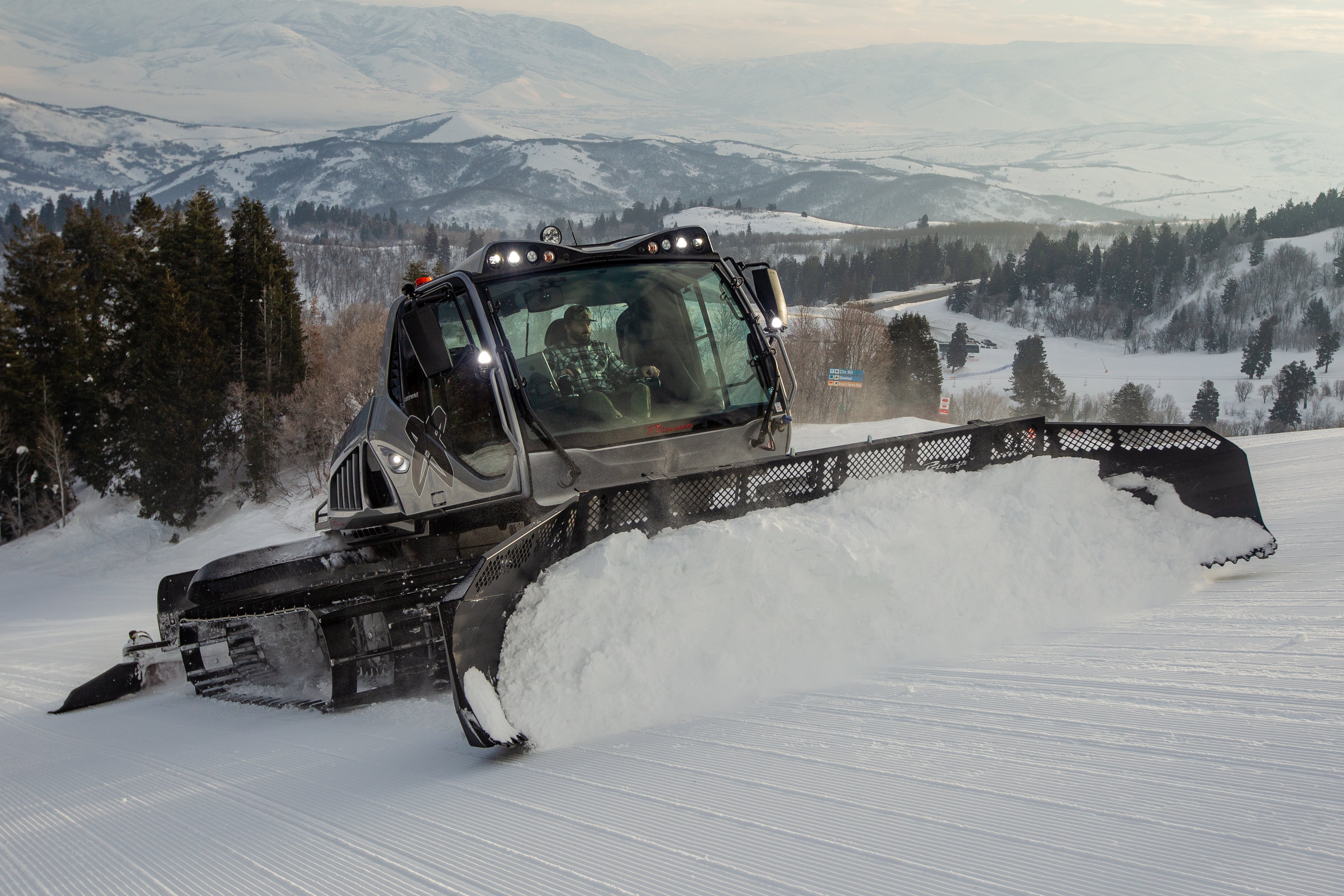 Snow Groomers North America - Prinoth